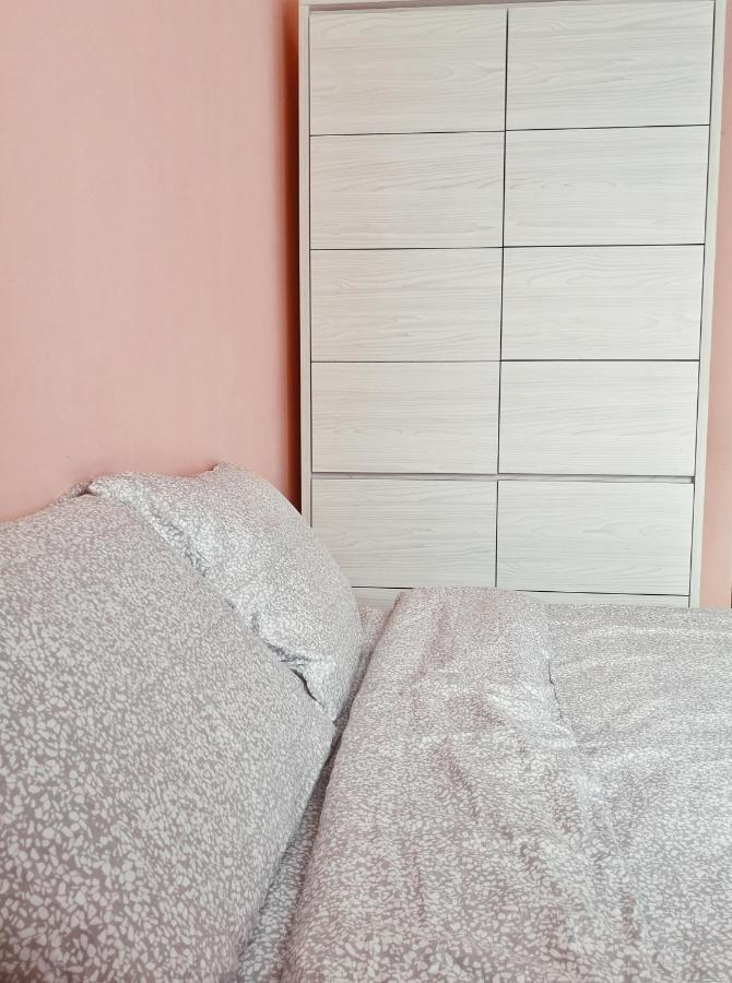 Apartament One Divine - Zărneşti Zewnętrze zdjęcie