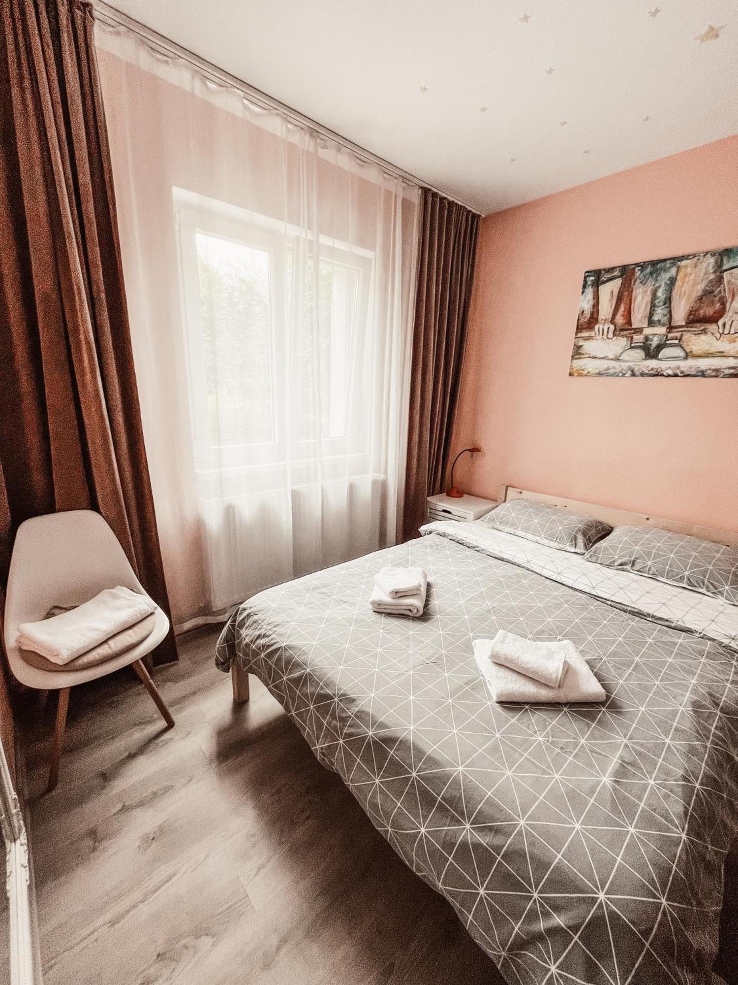 Apartament One Divine - Zărneşti Zewnętrze zdjęcie